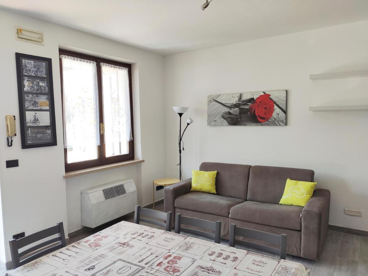 גארדה Le Giare Apartments Garda מראה חיצוני תמונה